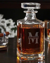 Load image into Gallery viewer, Personalized Square Decanter with Glass Stopper
